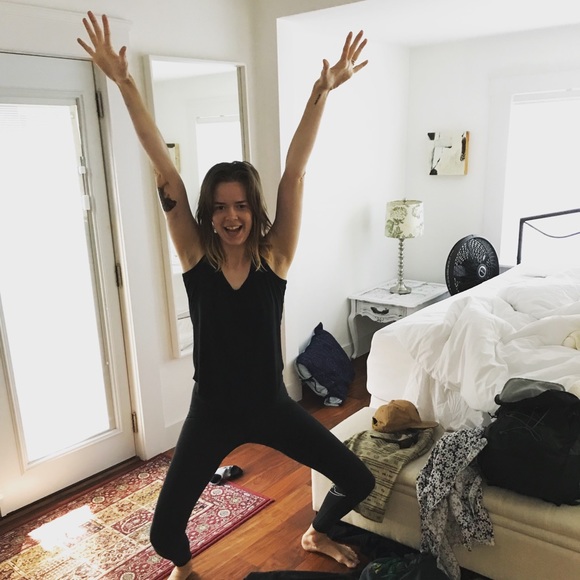 sadiealwaysthrifts #keepitthrifty - Picture 1 of 4